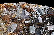 Vesuvianit