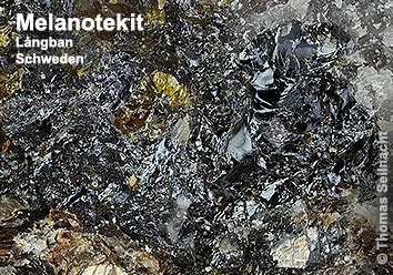 Melanotekit aus Långban